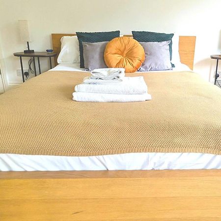 Modern 3 Bed Home - Solihull Centre מראה חיצוני תמונה